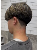 ハーツ バイ レックス 中野(HEARTS by rex)&nbsp;テーパーフェード/センターパート／中野駅