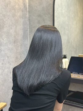 セントラル 三宮店(central) 【神戸三宮】うる艶ストレート美髪カラー髪質改善トリートメント
