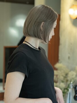スーク(Suq.) ミルクティベージュ×ボブ