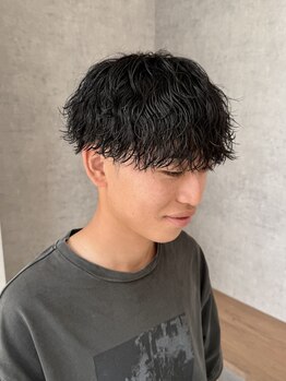 グニー(gunii)の写真/【岩国駅徒歩2分】ツイストスパイラルなど無造作パーマが人気◎あなたに合ったパーマスタイルをご提案!