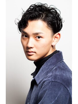 ピークアブー ワン(PEEK-A-BOO ONE) ツーセクション×リッチカール 【伊藤雨潔】