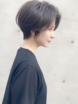 アンド ストーリーズ(&STORIES) 可愛い前髪ありのひし形耳掛け/20代/30代/40代/白髪染め/ボブ