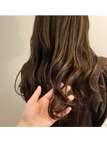 カロンシェリー(CARON cherie) 黒髪×ハイライト 髪室改善/ベージュカラー/韓国風