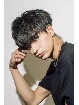 ゴールド 京都(GOALD)&nbsp;波打ちスパイラルツイストスパイラル束感マッシュ刈り上げ