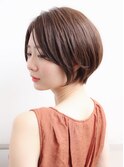 ナチュラルストレートショート