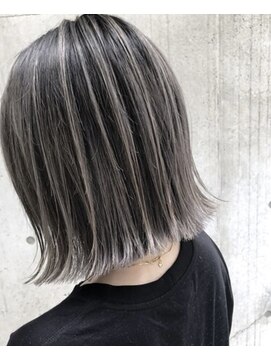 ヘア カラー ポート(Hair Color PORT) バレイヤージュで作るスモーキーカラー