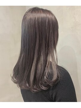 ロジッタ(ROJITHA) 【ROJITHA表参道原宿】インナーカラー×スモーキーグレージュ