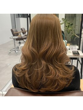 プラチナ(PLATINA) まなstyleレイヤーカットのお色気ヘア 20代30代40代　お顔まわり