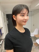 オビ(Obi) コンパクト切りっぱなしボブ