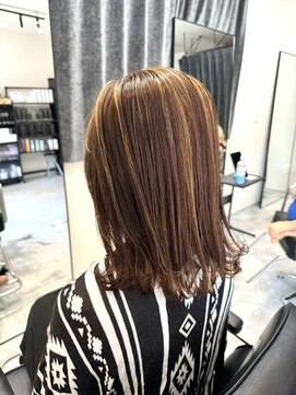 サロンワン(Salon1) ミディアムスタイル