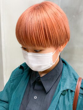 テトヘアー(teto hair) コーラルピンク、オレンジカラー、ブリーチ、マッシュショート