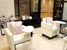 ミューズ 新浦安店(HAIR&NAIL MUSE)の雰囲気（ネイル＆まつげサロンも併設しています♪）