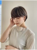 マッシュショート レイヤー 耳かけ 顔周りカット 似合わせ