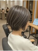 ボブ/ショートボブ/ハイライト/20代/30代/大人女性/白髪ぼかし