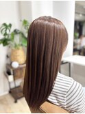 【大人美人の秘密】洗練艶髪で叶える、シンプル＆上品スタイル