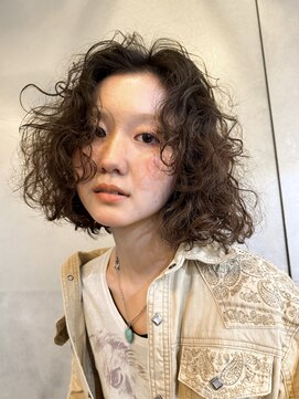 ナループロアオハナ(Nalu pu loa ohana) ボブパーマ/ハードパーマ/カーリーヘア/スパイラルパーマ