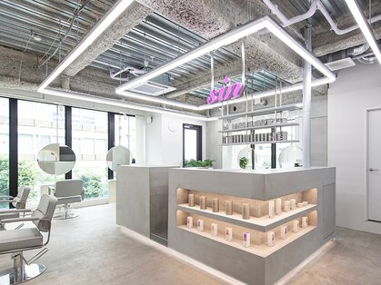 シン 船橋店(sin)の写真