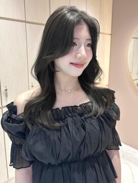 グロー 大宮(GLROW) 韓国　レイヤーカット　顔まわりカット　オリーブベージュ