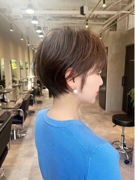 ビュートヨナカ(VIEW TOYONAKA) 50代/ショート/オリーブグレージュ/小顔/髪質改善