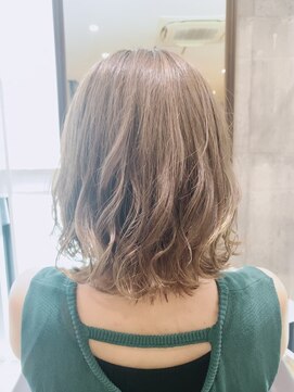 西宮/大人可愛い/モテ髪カタログ/小顔魅せ/ウルフカット