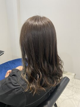 イルミ(iLUMi) iLUMi　×　イルミナカラー