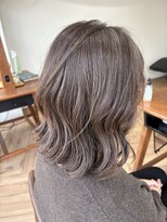 カナエ(CaNaE)&nbsp;大人女性におすすめ！ヘーゼルベージュ◎