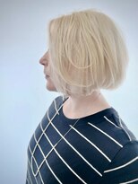 DAMANI 表参道 髪質改善/ヘッドスパ/ハイライト/白髪染め/白髪ぼかし/縮毛矯正&nbsp;似合わせカット/ミディアムレイヤーカット[表参道駅]