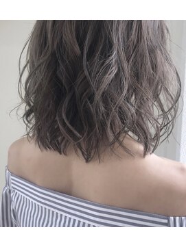 ヘアーデザイン シュシュ(hair design Chou Chou by Yone) ☆chouchuo☆グレージュ×ウェーブボブ