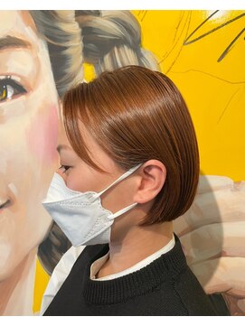 ネウィベルシア 名駅(newi belsia) 艶カラー×大人ミニボブ