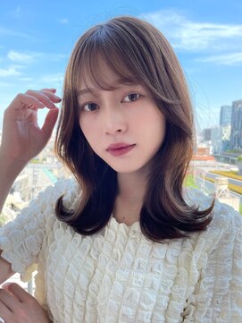 アイヴィ 表参道(IVY) フェイスレイヤーくびれミディアム【肥田亜沙美】