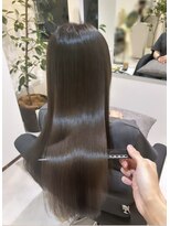 エミュスト(Emuest) 【松葉】髪質改善/髪質改善ストレート/髪質改善トリートメント