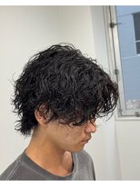 ブライト(BRIGHT)&nbsp;センターパートウルフツイストスパイラルパーマ静岡メンズ