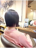 つやさら切りっぱなしボブ