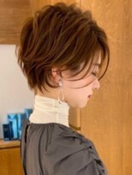 ビュートヨナカ(VIEW TOYONAKA) 【３０代４０代５０代】マイナス5歳ショート/豊中/髪質改善