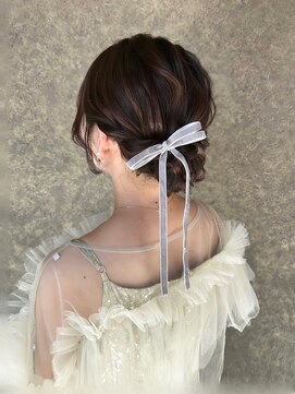 サリーワンフォーワン(Sally 141) シニヨン