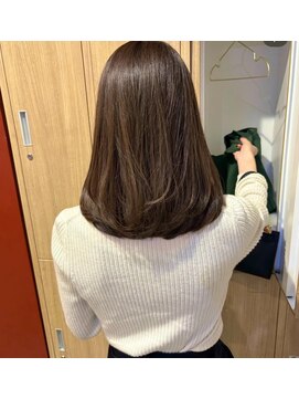 ローレンジウ(LOREN JU) ハッシュカット/小顔/ココアベージュ/オリーブグレー/名駅