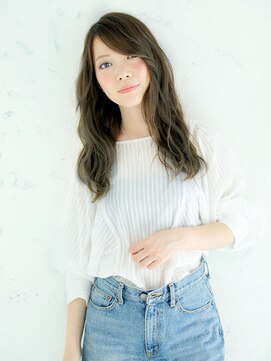 ジジ(GIGI) 抜け感ロングレイヤー