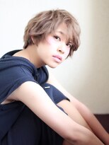 リコ(Lico)&nbsp;ラフな質感のゆるふわマッシュショート