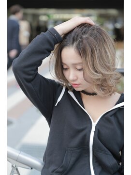 サイン ヘア イノベーション(sign HAIR INNOVATION) ベージュ