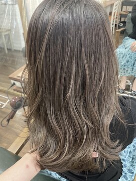 オロ(ORO) 【ORO】赤み消し、ハイライトベージュ 浅見