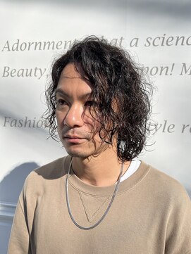 六本木美容室 白金店 メンズボブ/センターパート/マンバン/波巻きスパイラル/フェード