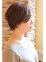 レウナ 外苑前(Reuna)&nbsp;30代40代大人可愛いひし形ショートボブ　小顔ショート