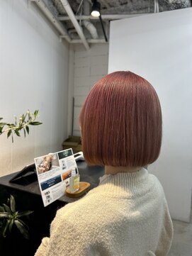 ナンバースリー 溝の口店(Number Three) ピンクベージュ