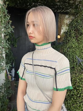 ソル 栄矢場町(SOL) skin white