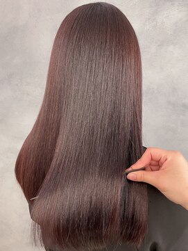 ボルジェ(Bolge) 縮毛矯正されてる方も必見!ピンクブラウンで秋っぽカラー♪