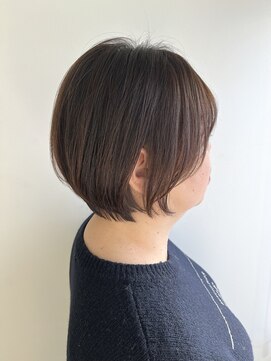 ロータスヘアーデザイン(Lotus Hair Design) 【lotus 下枝】丸みショートボブ/耳掛けショートボブ