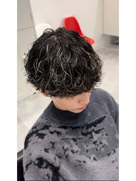 オーシャントーキョーセンダイ(OCEAN TOKYO SENDAI) 波巻き刈り上げツーブロックマッシュ