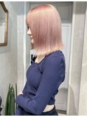 ほんのりピンクのペールベージュカラー