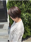 ショートボブ