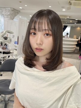 エアー 青山(AIR) 透明感カラーアッシュグレージュレイヤーカット髪質改善韓国